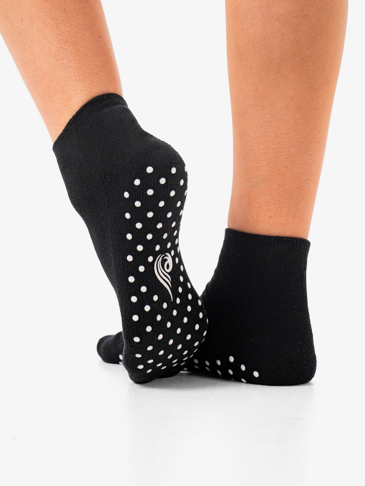 RW Pilates Ankle Grip Socks - Black - Ryderwear