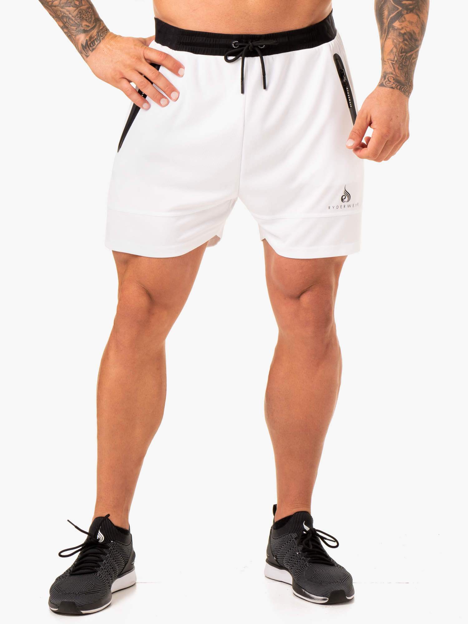 action-mesh-short-white-
