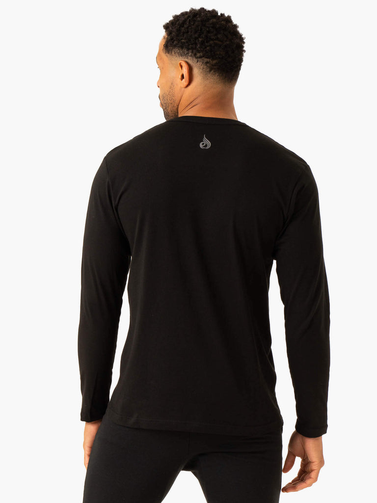 graphic long tee / BLACK