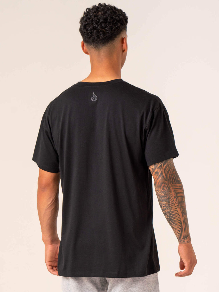 Clothing Black T Shirt Mens Back DNA Mens Black Technical T Shirt