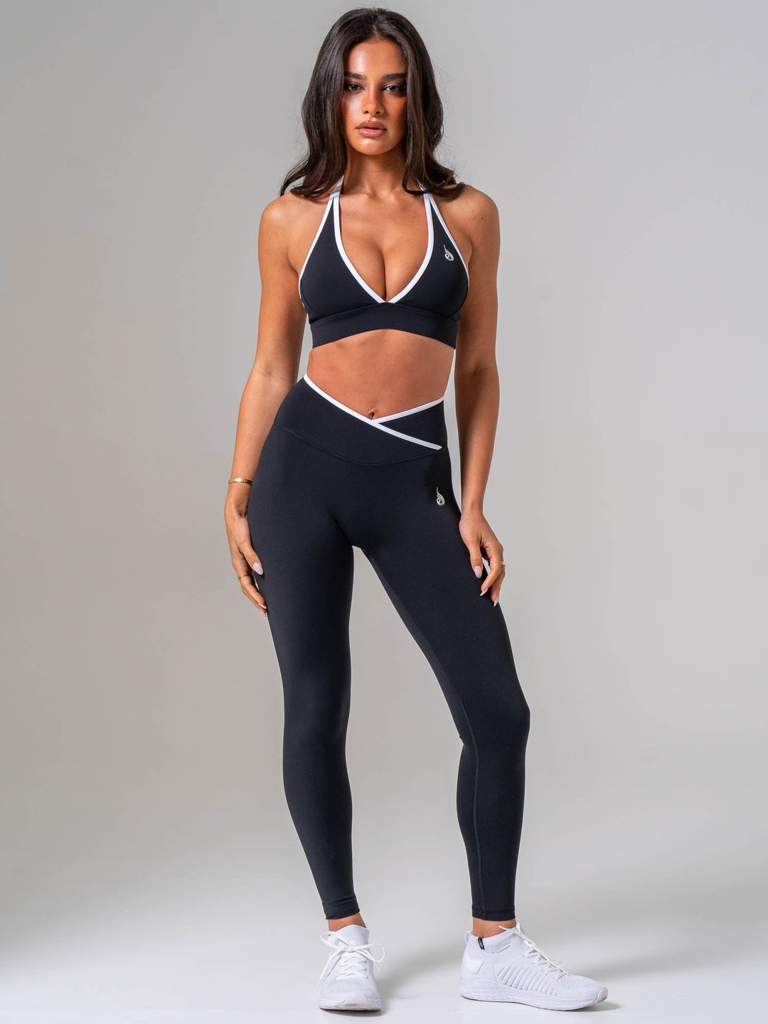 NKD Contrast Halter Bra - Black/white