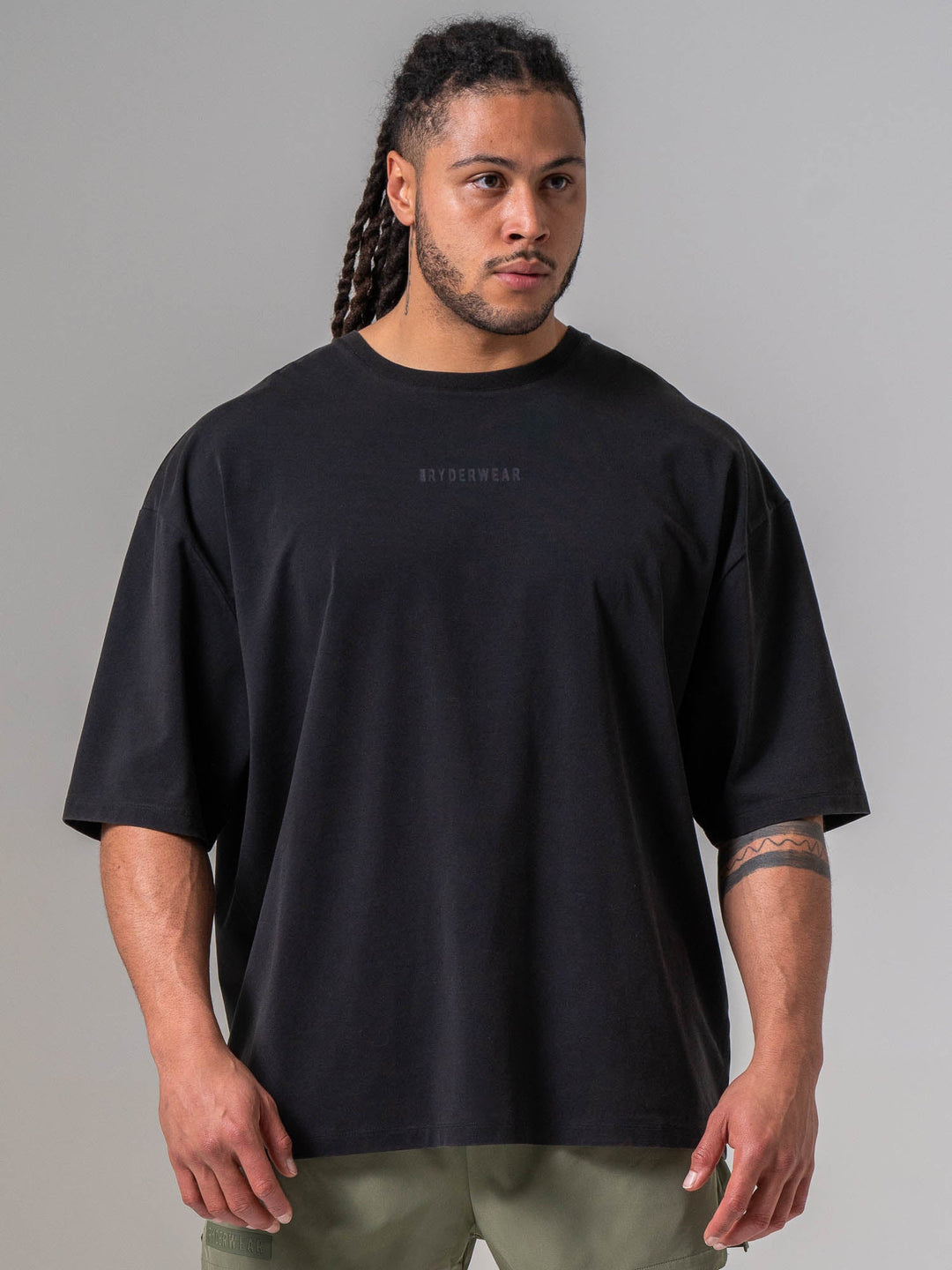 Pursuit Oversized T-shirt - Black
