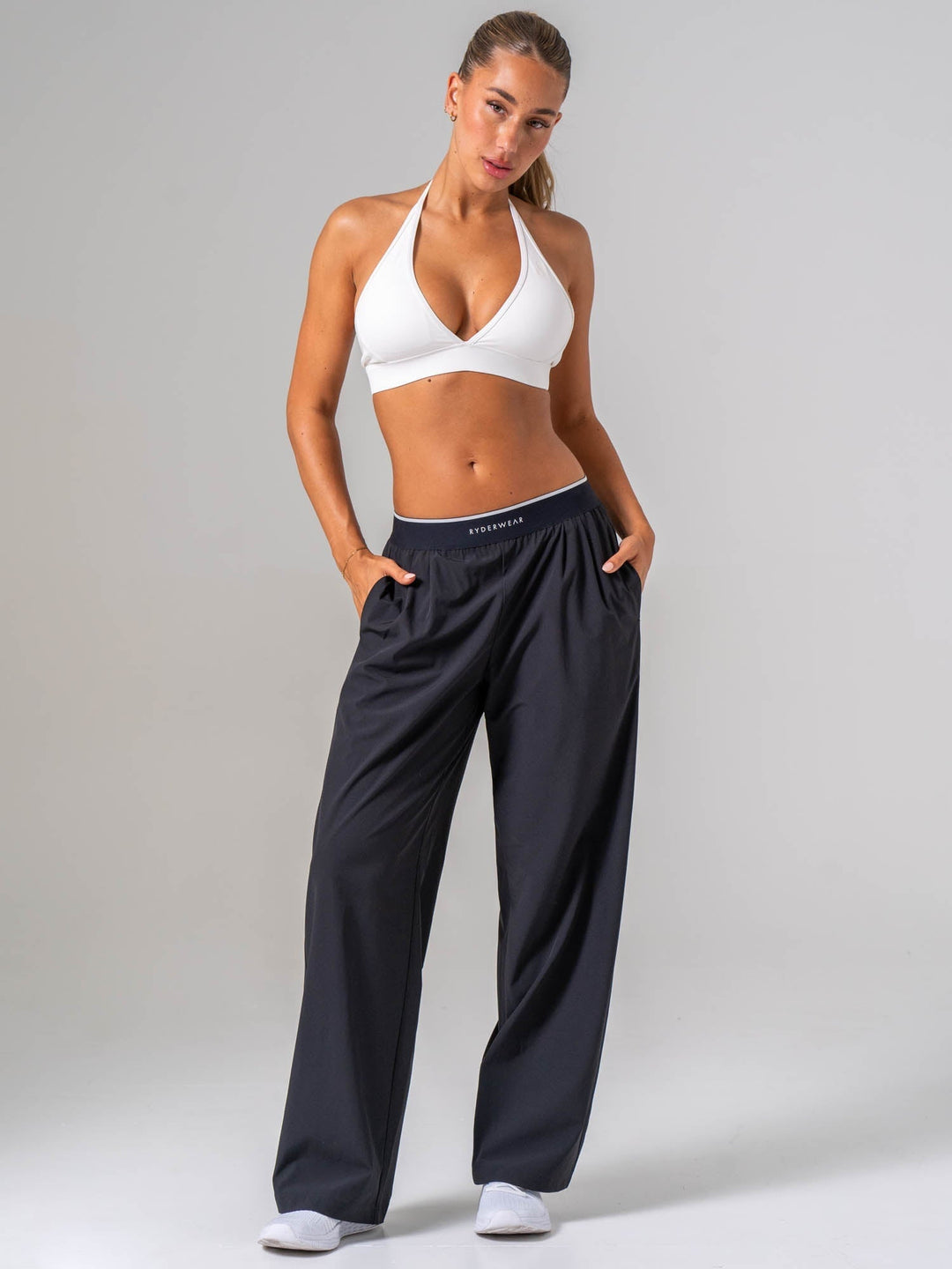 Aero Luxe Pants - Black Clothing Ryderwear 