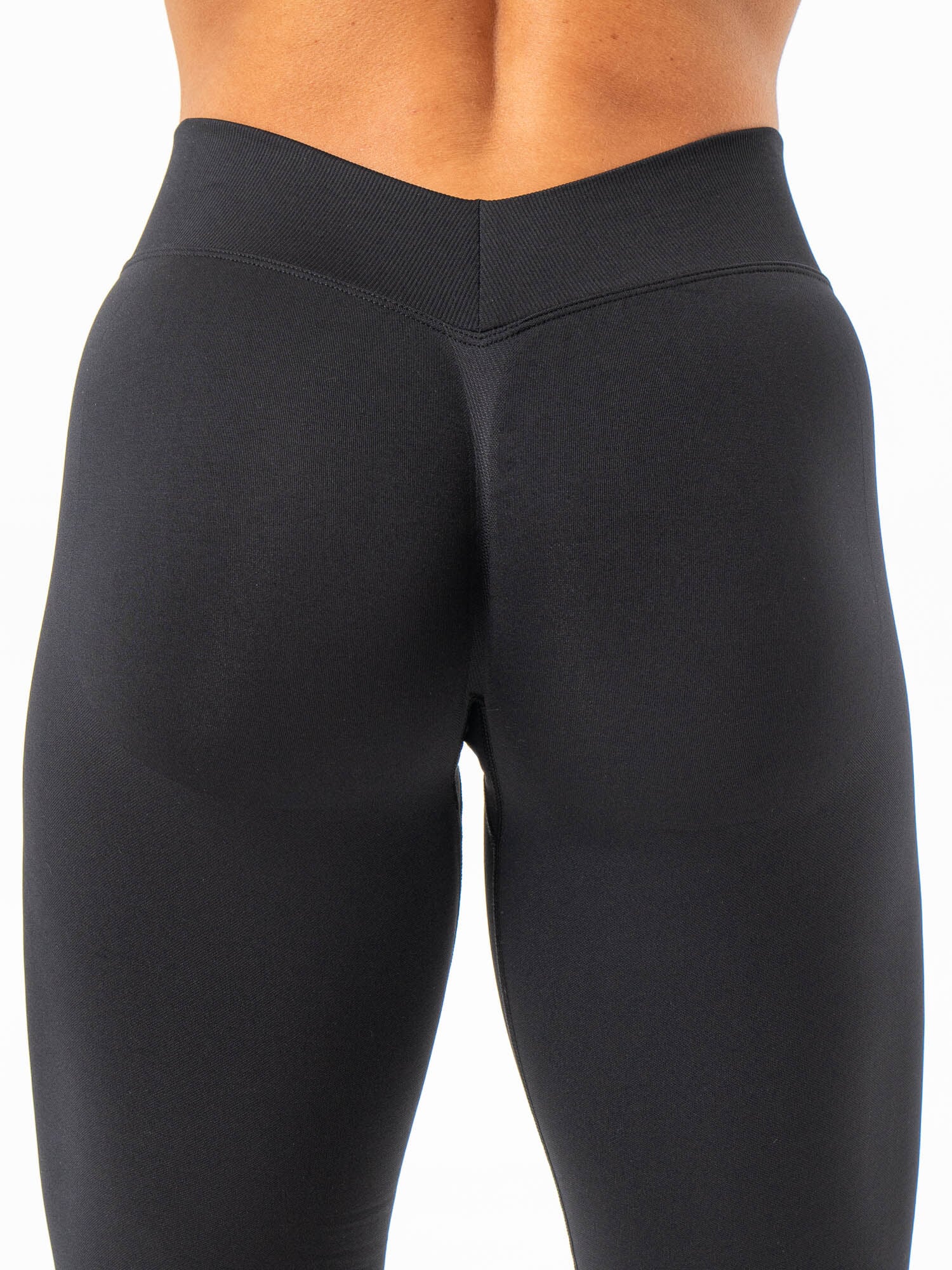 Boost V Back Leggings - Black - Ryderwear