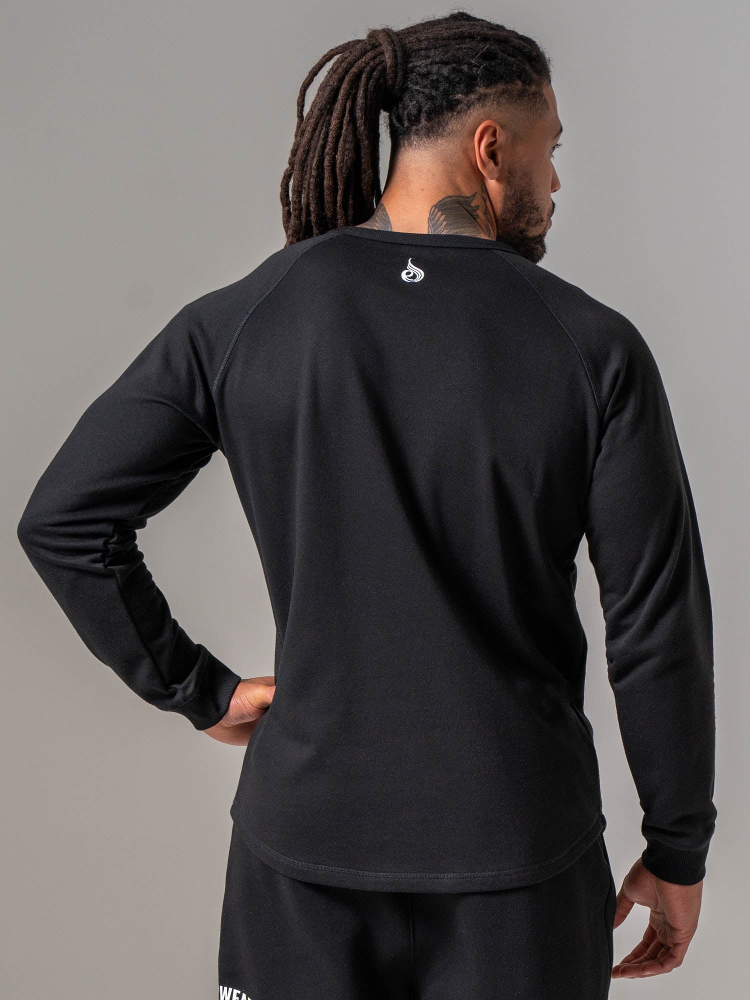 BackChannel COOLMAX CREW SWEATブラック Crew Neck - Black - Ryderwear