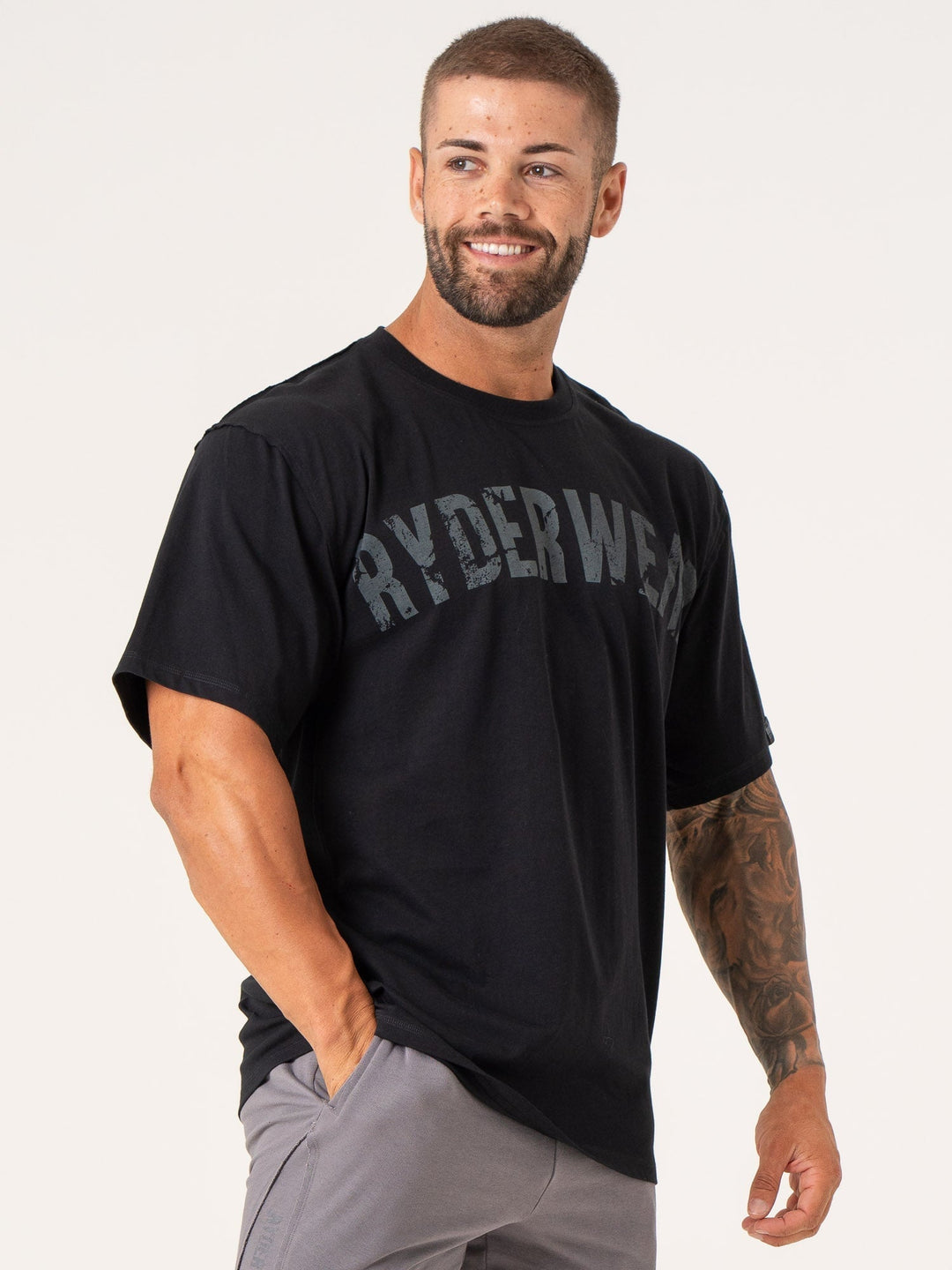 Force Oversized T-Shirt - Black Clothing Ryderwear 