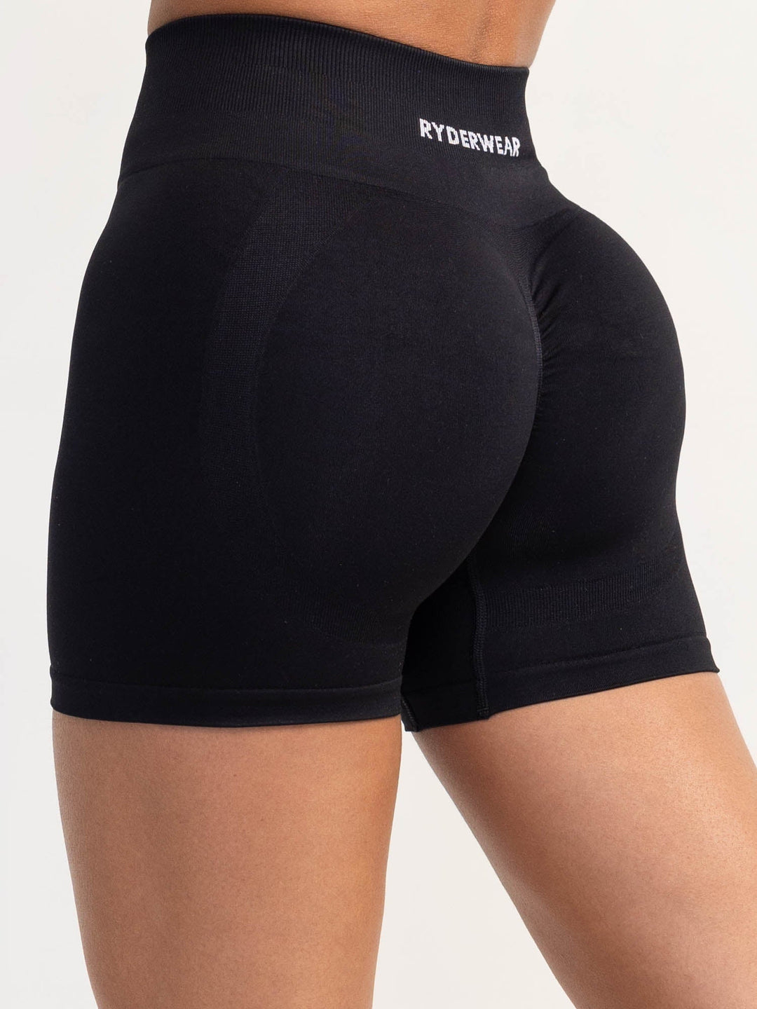 Squats Low Lifting Scrunch Shorts - Black – Girls Who Lift