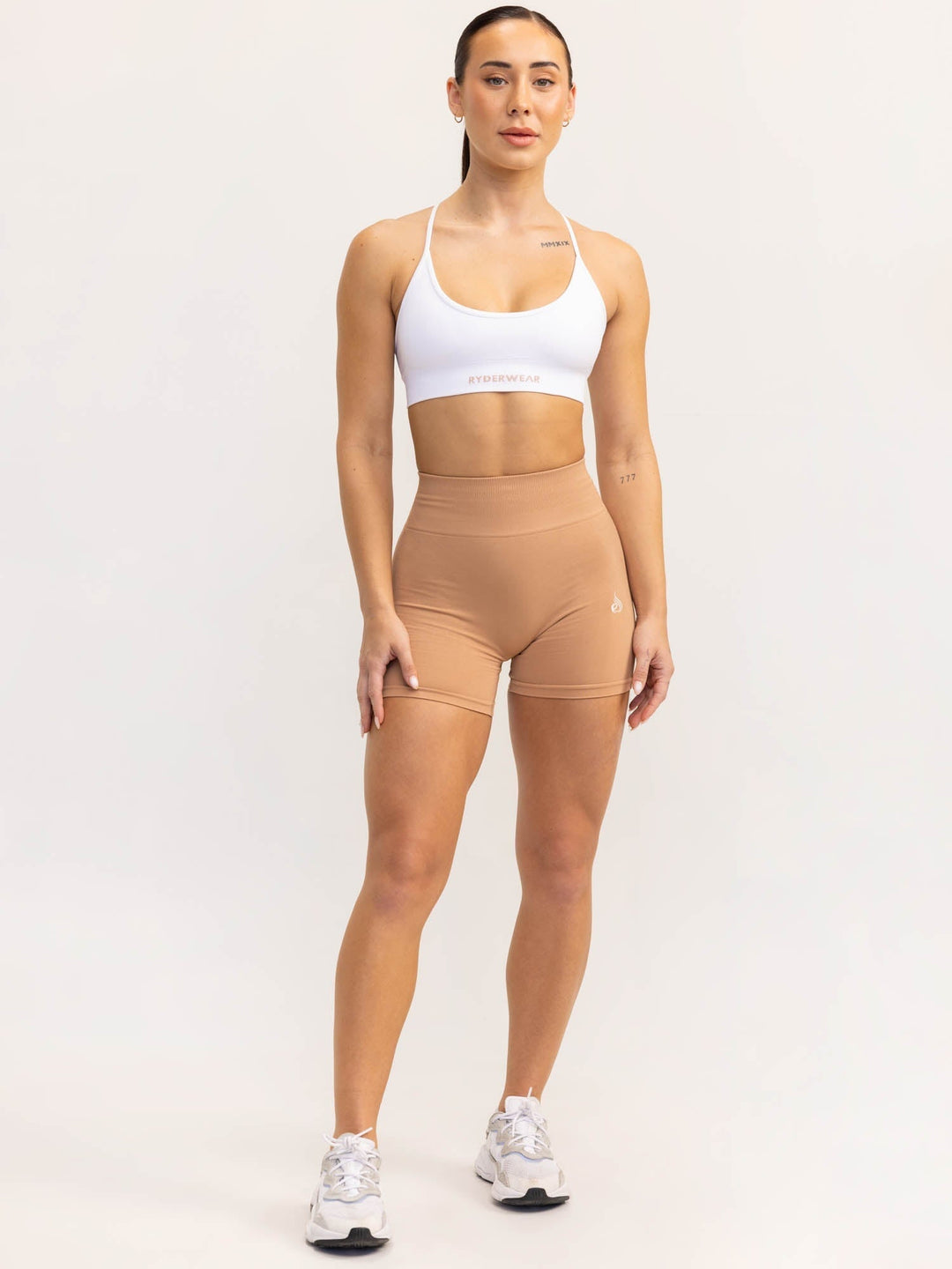 Lift 2.0 Seamless Sports Bra - White Clothing Ryderwear 