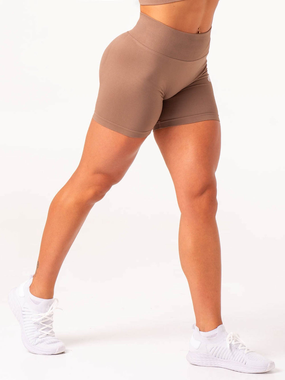 Lift Scrunch Shorts - Almond Clothing Ryderwear 