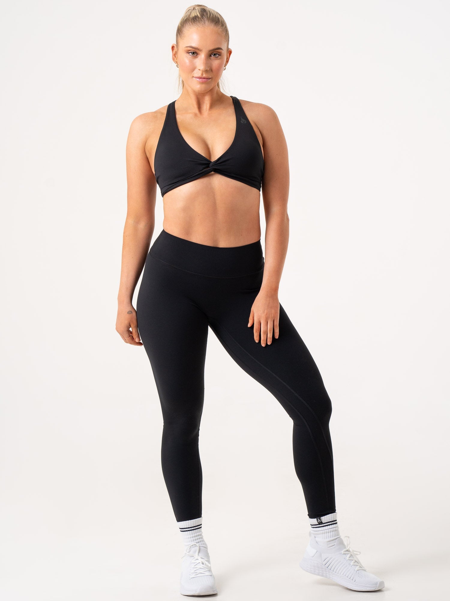 CLANE×MIZUNO SPORTS BRA ブラック CLANE×MIZUNO SPORTS BRA｜TOPS(トップス)｜CLANE OFFICIAL ONLINE STORE