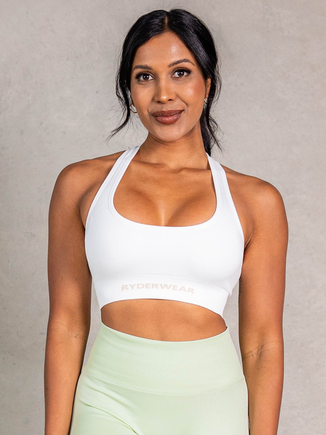 NRG Seamless Scoop Neck Sports Bra - White Clothing Ryderwear 