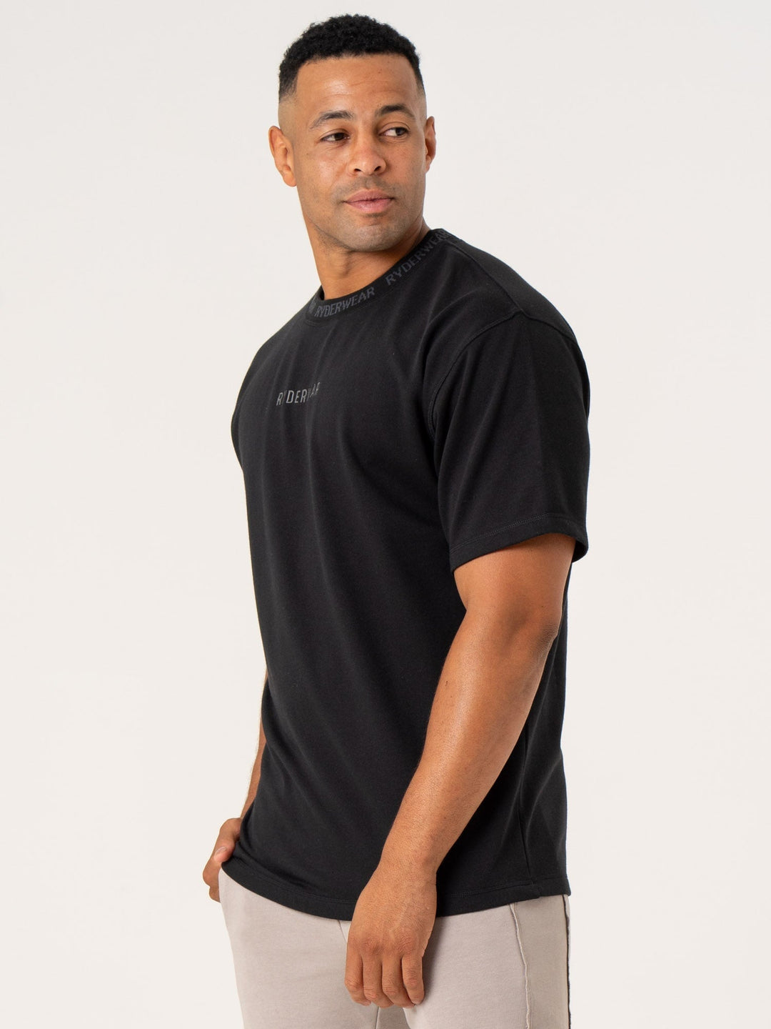 Throwback Oversized Fleece T-Shirt - Black - Ryderwear