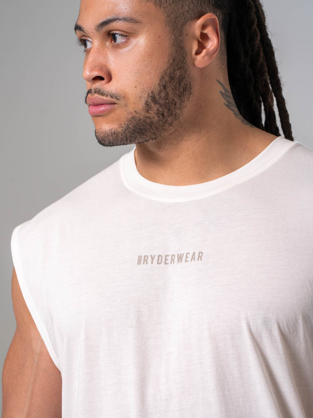 Pursuit Muscle Tank - Chalk Clothing Ryderwear 