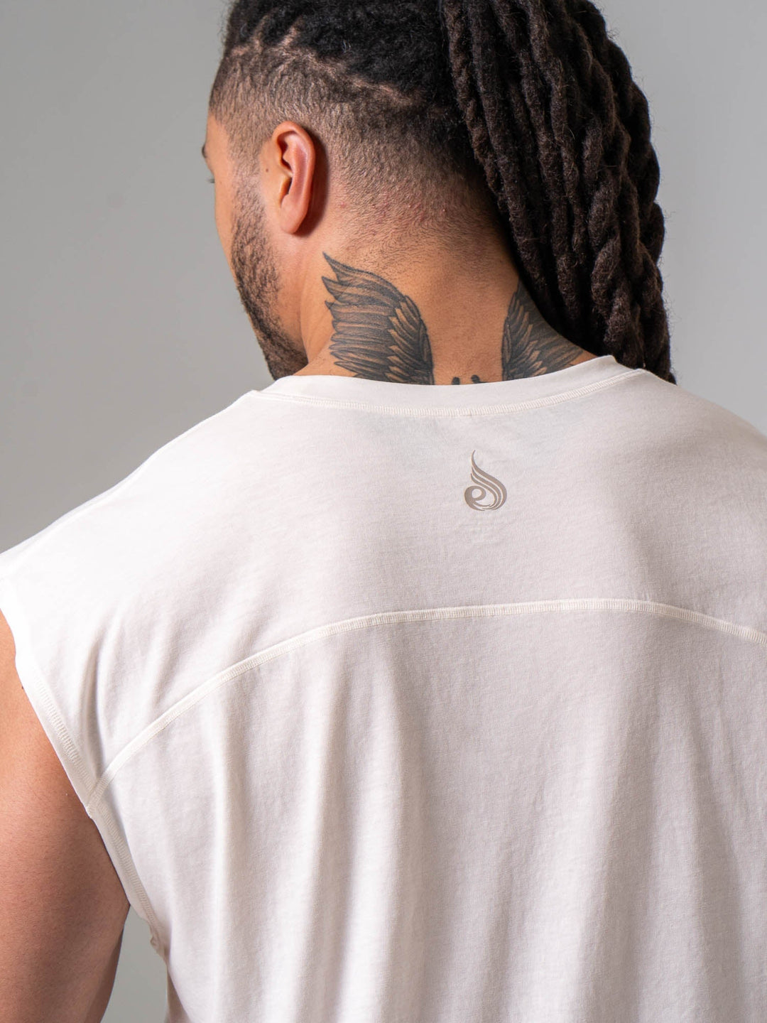 Pursuit Muscle Tank - Chalk Clothing Ryderwear 