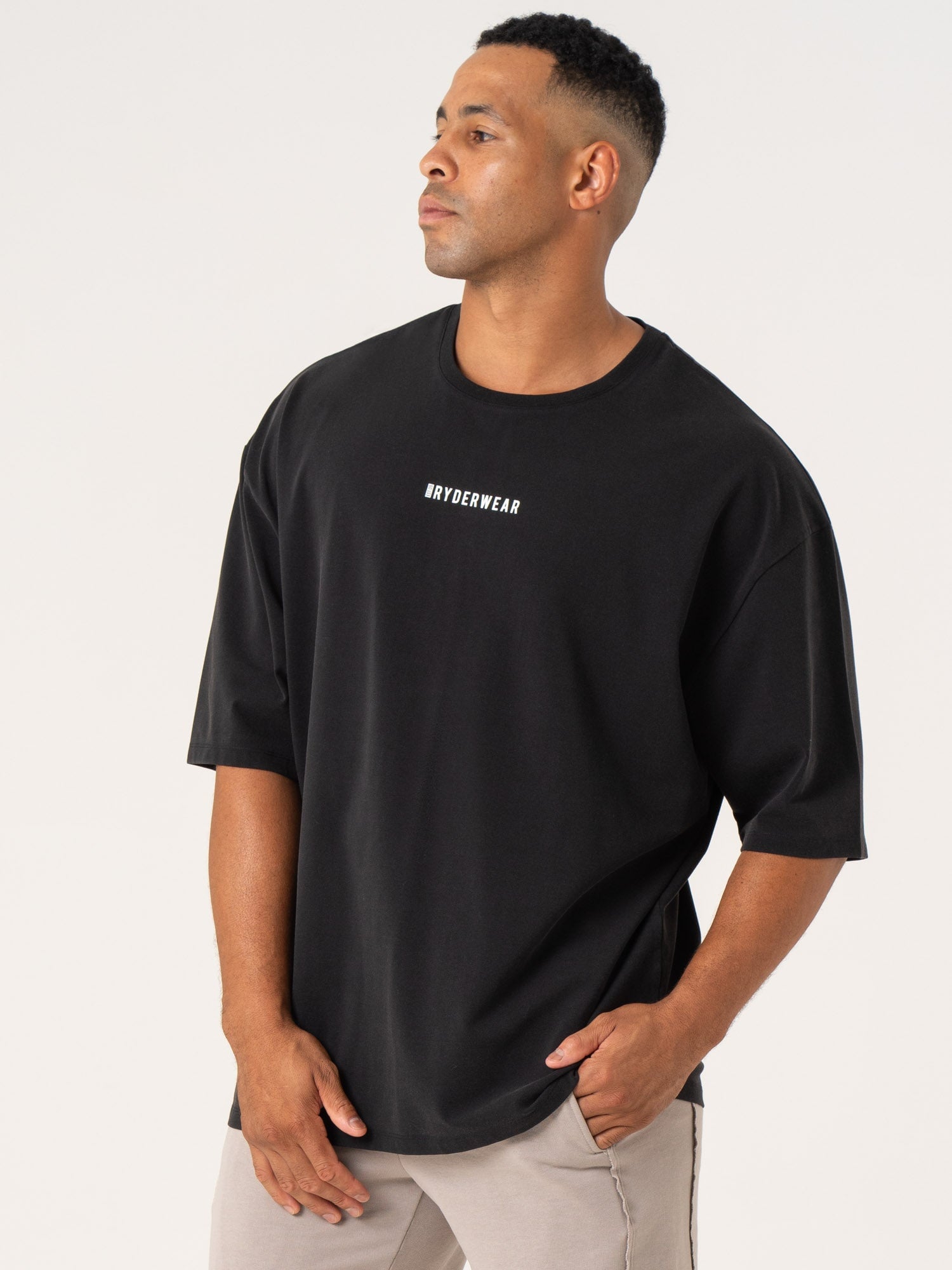Pursuit Oversized T-Shirt - Black Stonewash - Ryderwear