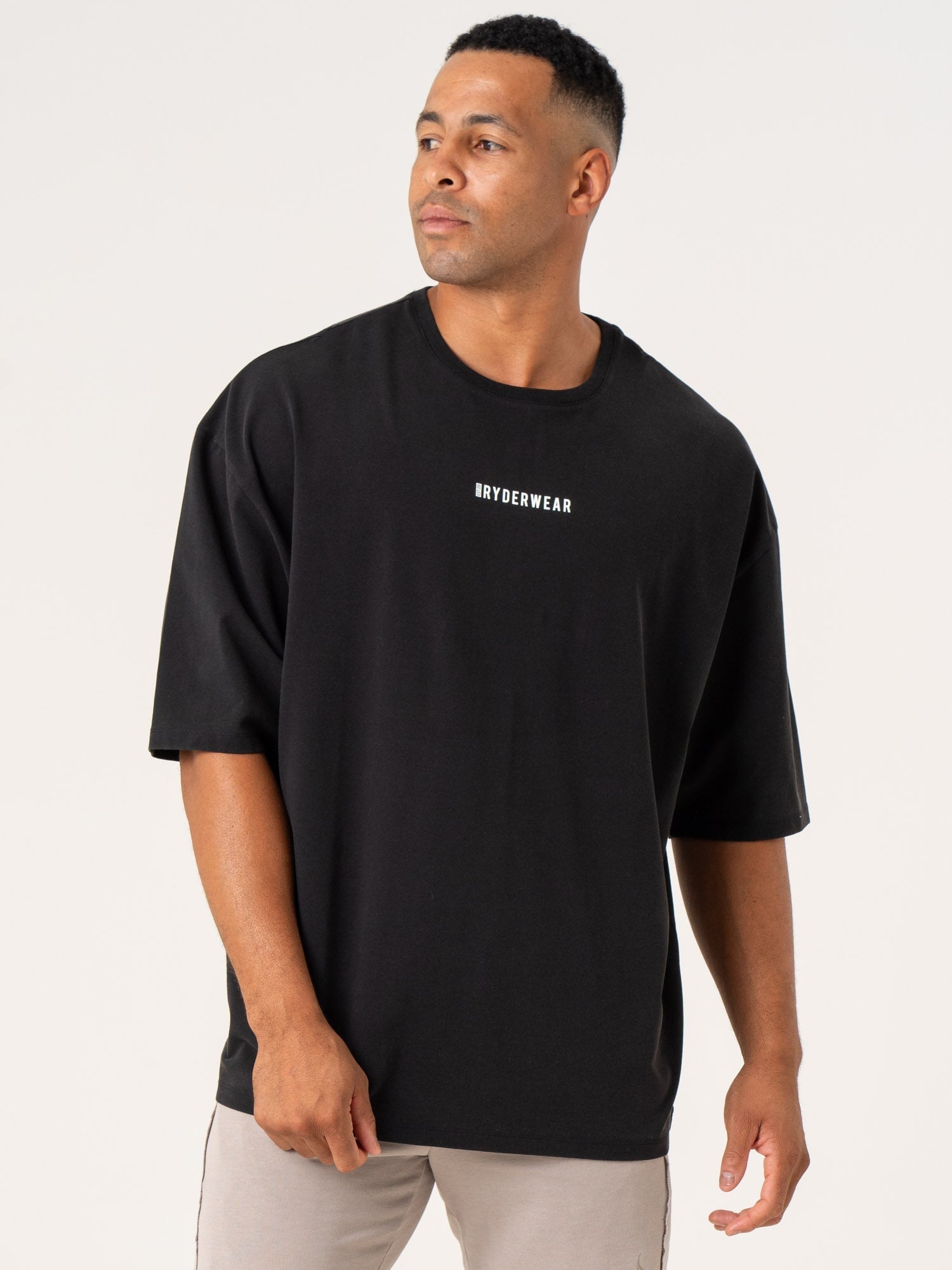 Pursuit Oversized T-Shirt - Black Stonewash - Ryderwear