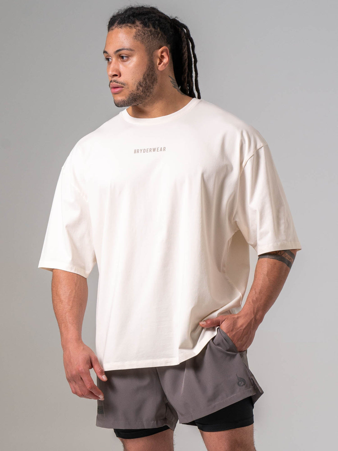 Pursuit Oversized T-shirt - Chalk Clothing Ryderwear 