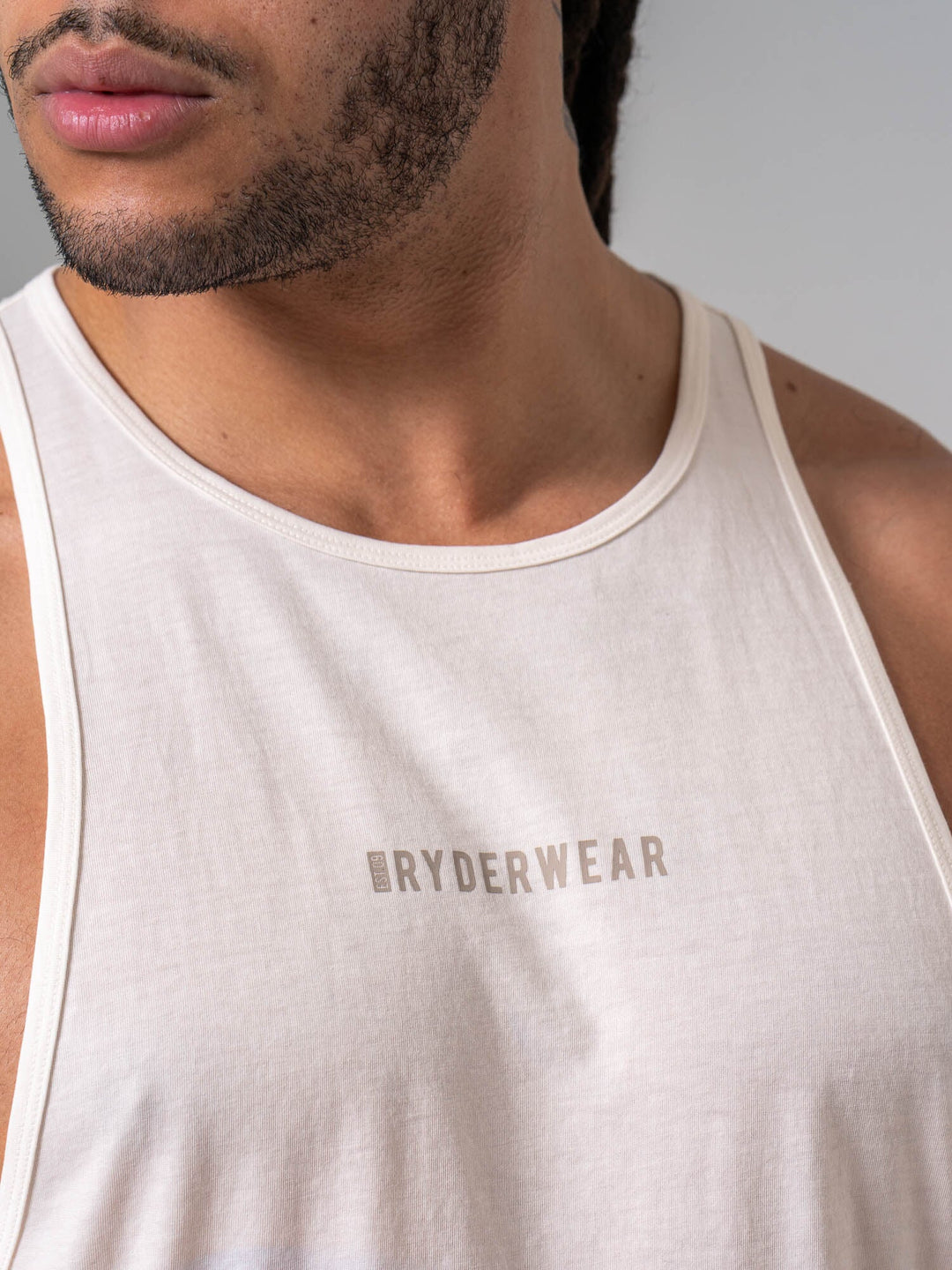 Pursuit Tank - Chalk Clothing Ryderwear 