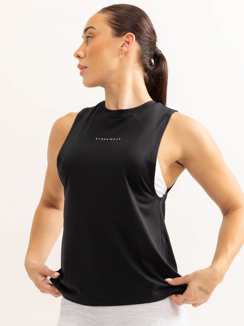 Womens Workout Shirts & Crop Tops  Gym Hoodies & T Shirts - Ryderwear