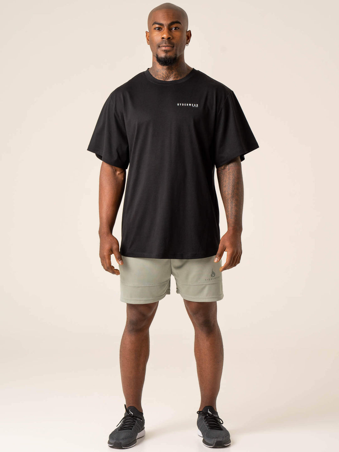 Advance Oversized T-Shirt Black Ryderwear - Main Image