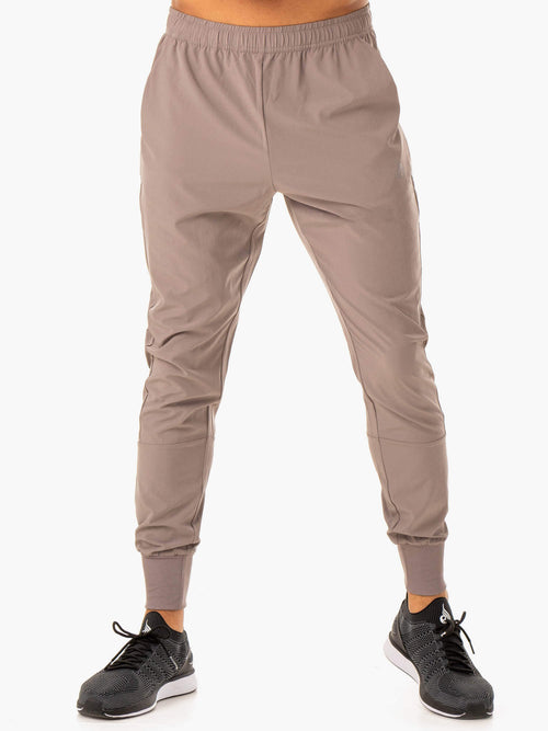 Division Woven Joggers Taupe