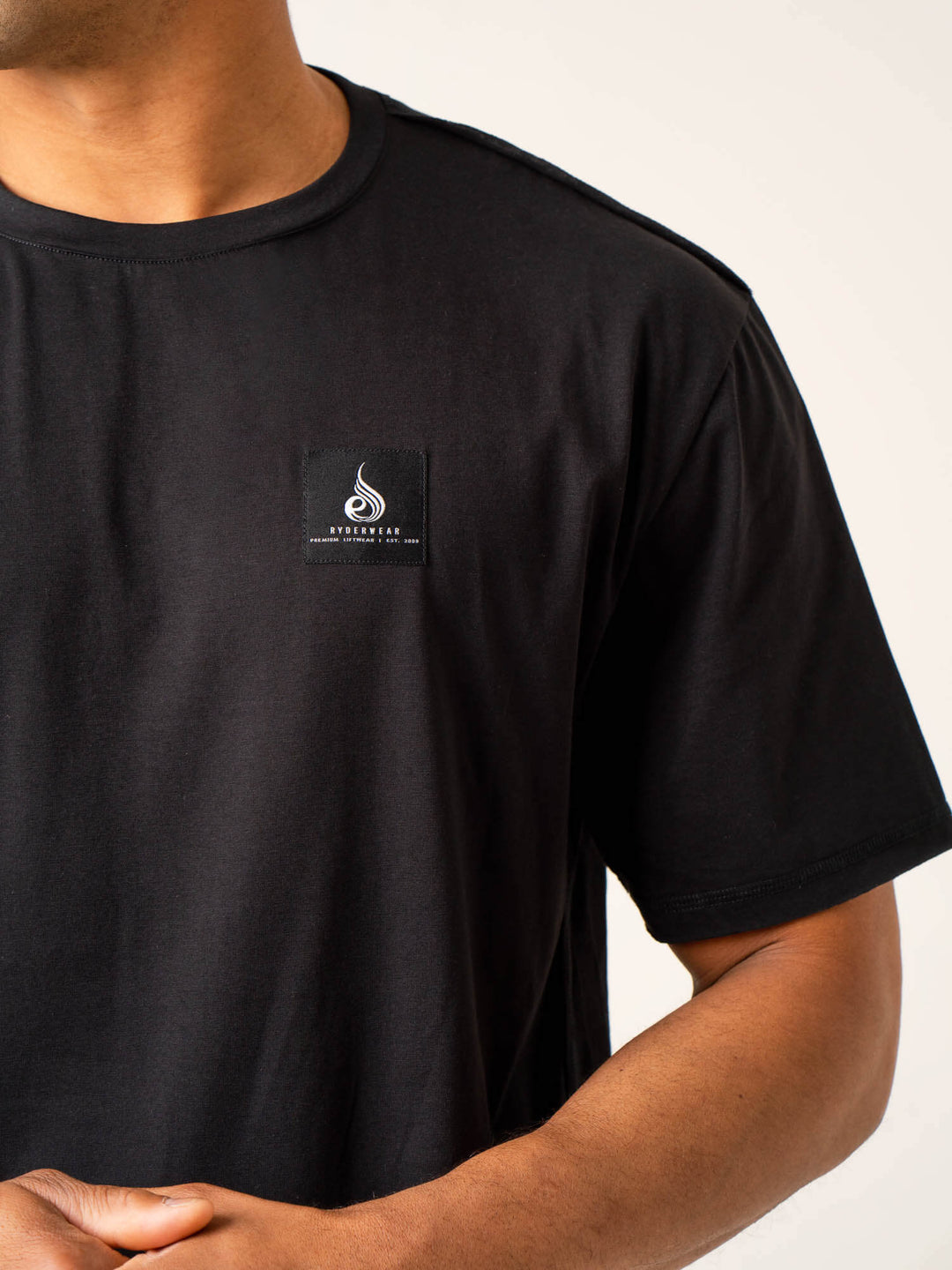 Dynamic Oversized T-Shirt - Black Clothing Ryderwear 