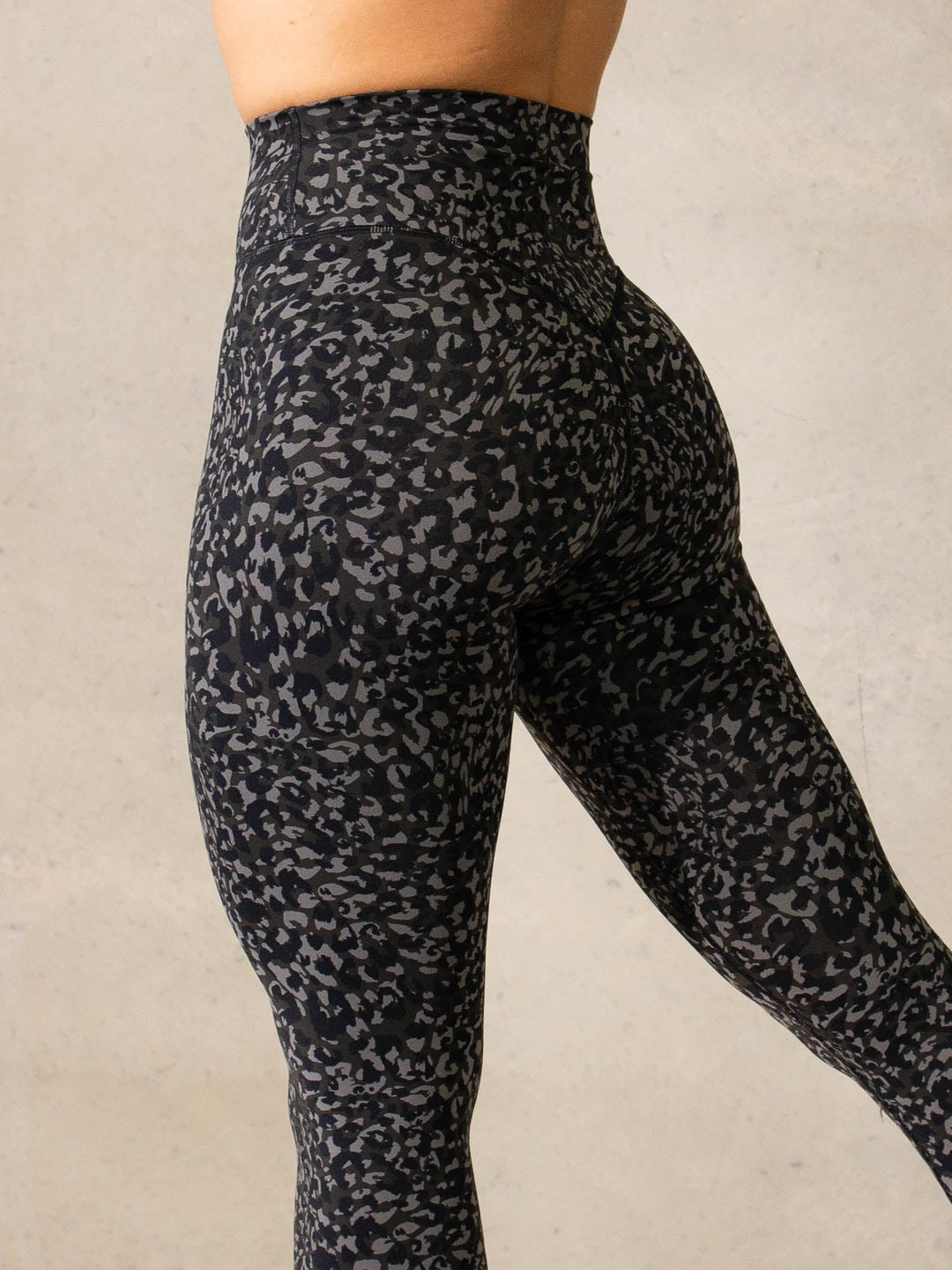 Empower High Waisted Leggings - Black Leopard Clothing Ryderwear 