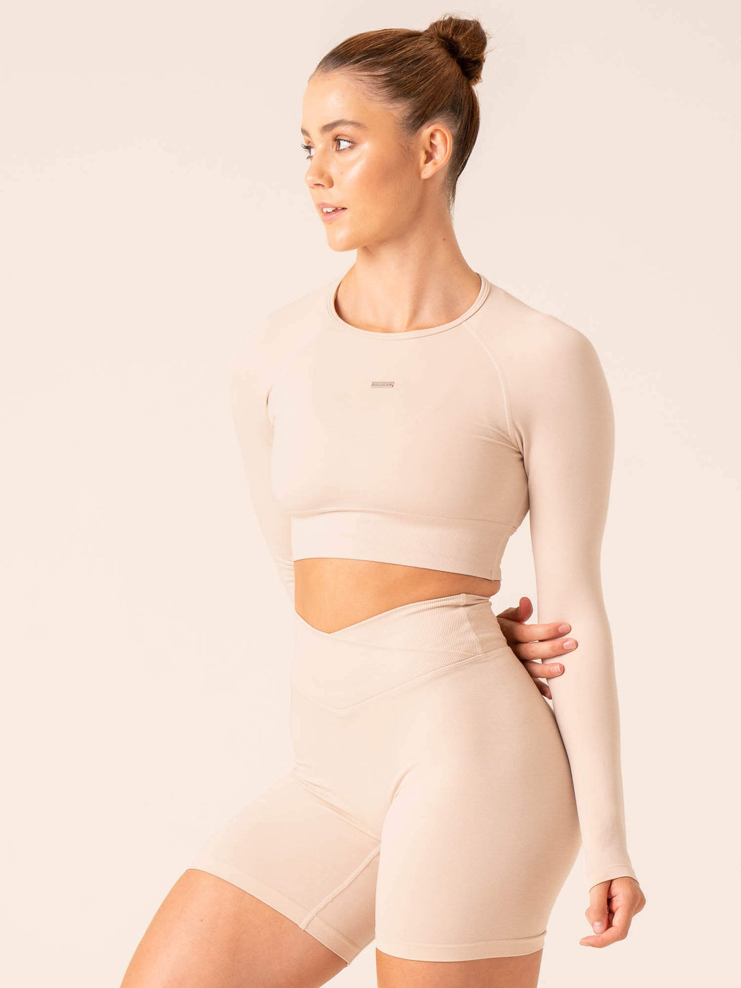 Focus Seamless Long Sleeve Top - Chalk Marl Clothing Ryderwear 