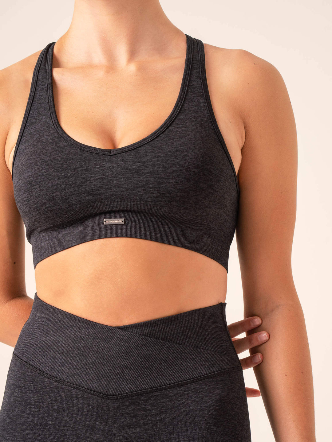 Focus Seamless Sports Bra - Black Marl Clothing Ryderwear 