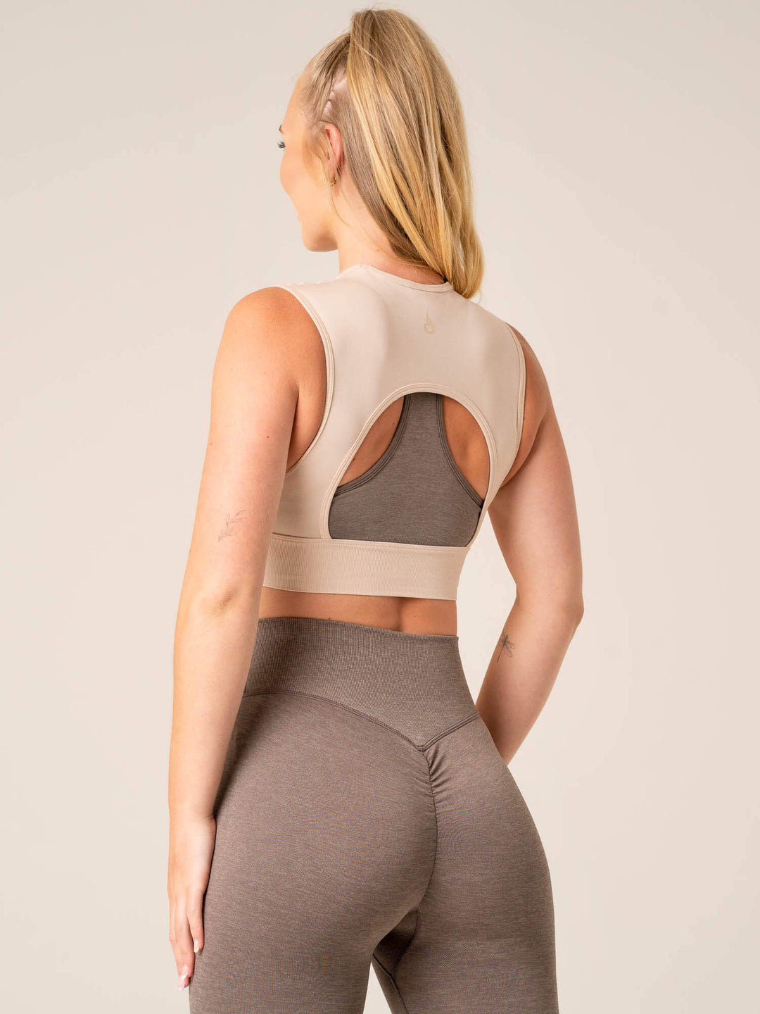 Focus Seamless Tank - Chalk Marl Clothing Ryderwear 