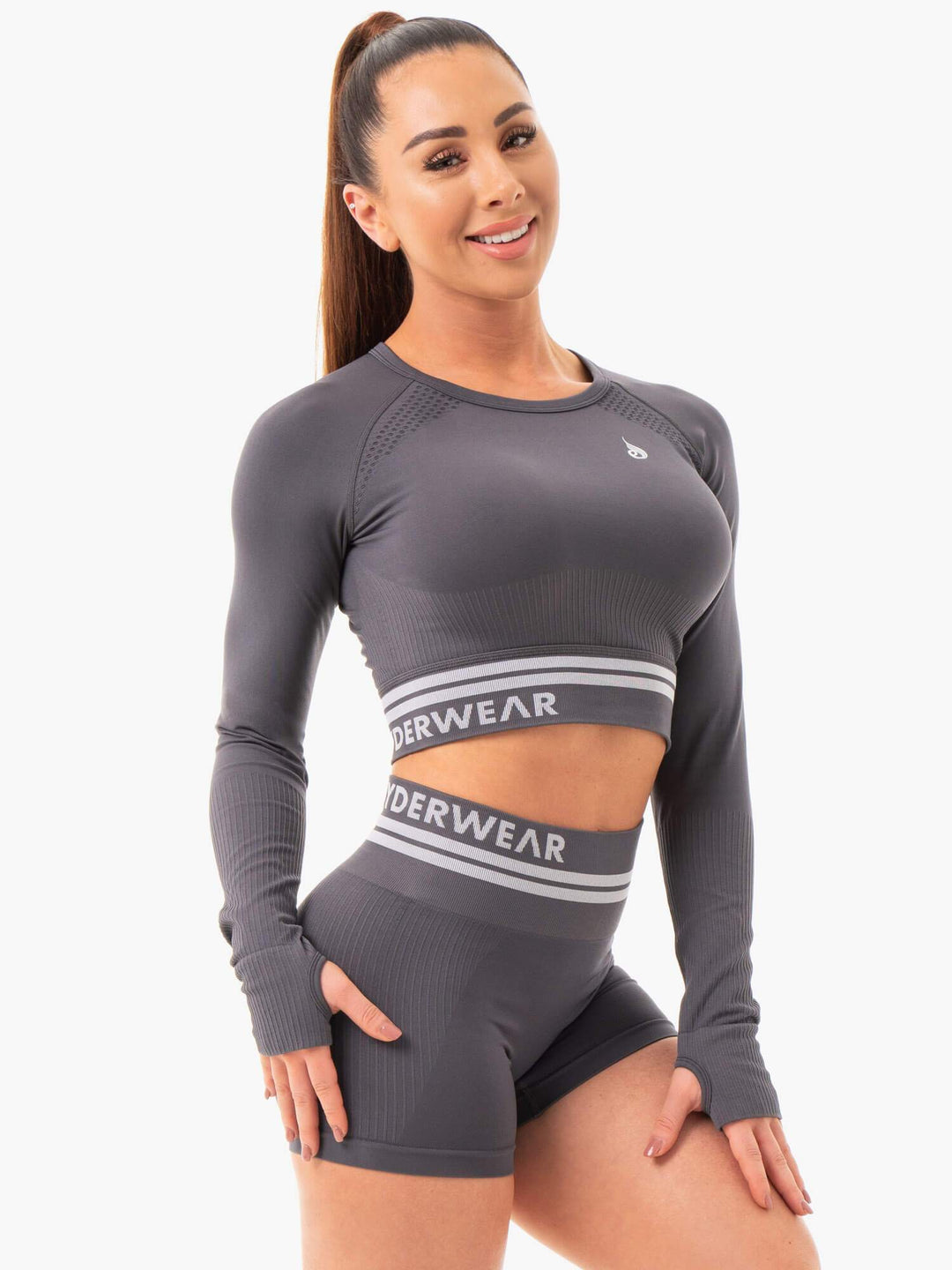 Freestyle Seamless Long Sleeve Crop - Charcoal Clothing Ryderwear 