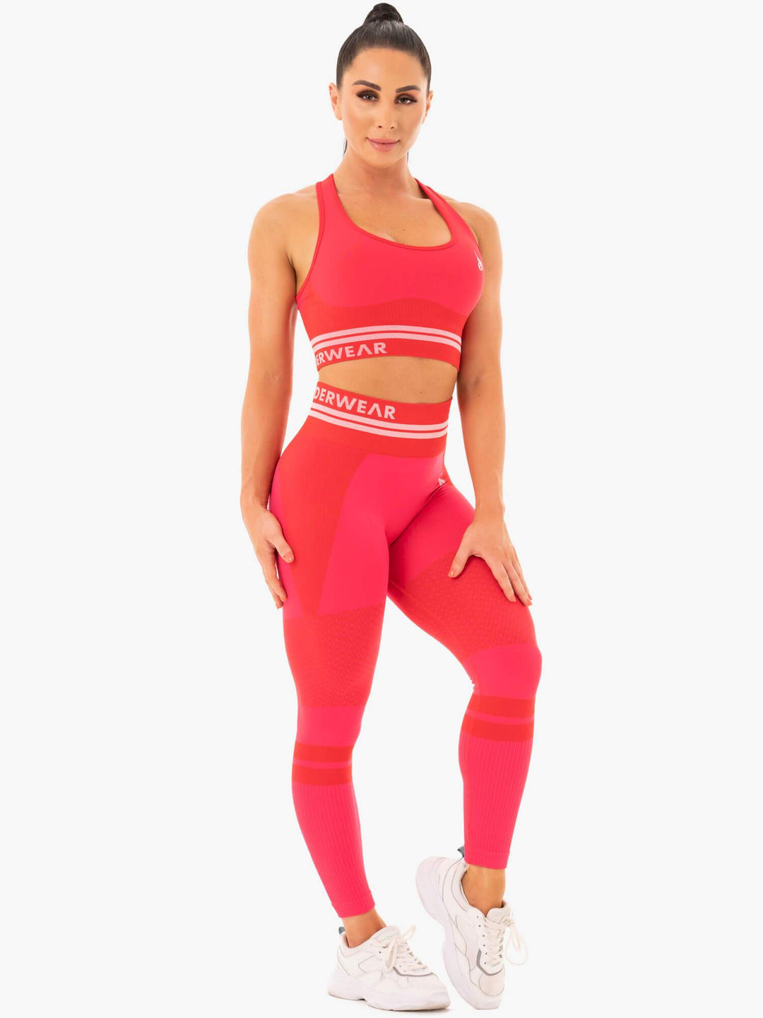Red Color Bra Freestyle Seamless Longline Sports Bra - Red - Ryderwear