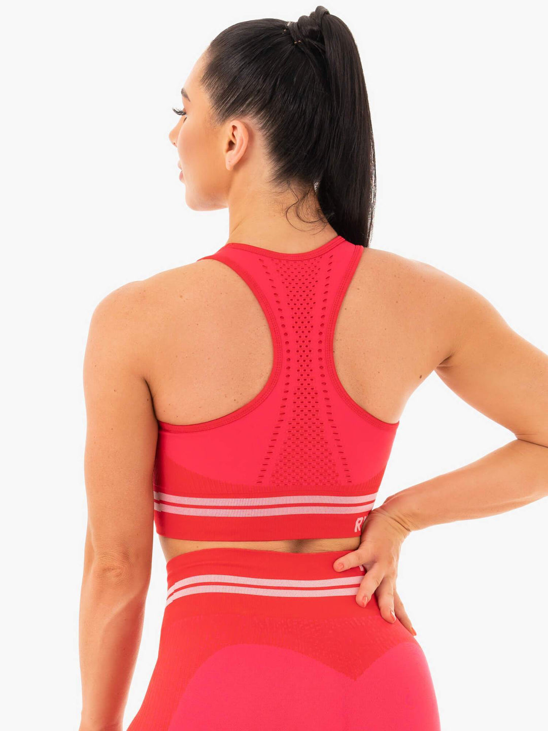 Red Color Bra Freestyle Seamless Longline Sports Bra - Red - Ryderwear