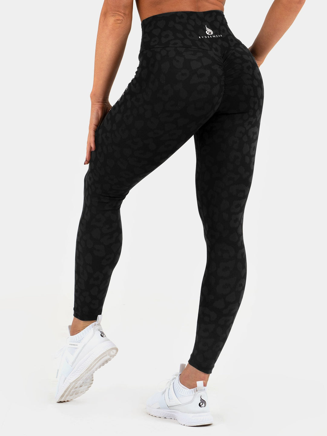 Instinct Scrunch Bum Leggings - Leopard Black - Ryderwear