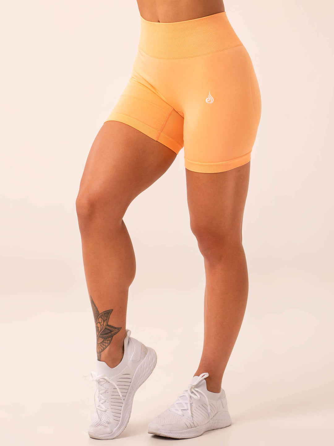 Lift Scrunch Seamless Shorts - Mango Clothing Ryderwear 