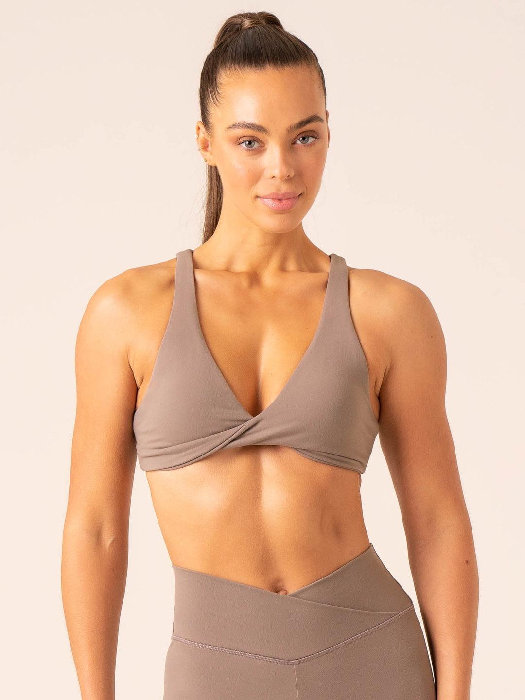 Momentum Twist Sports Bra - Taupe Clothing Ryderwear 