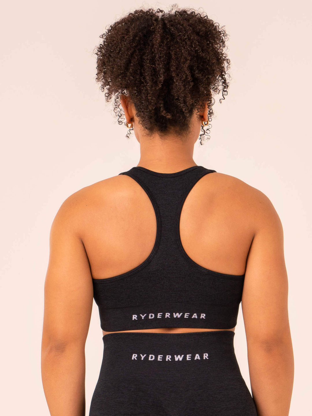 Ombre Seamless Sports Bra - Black Marl Clothing Ryderwear 