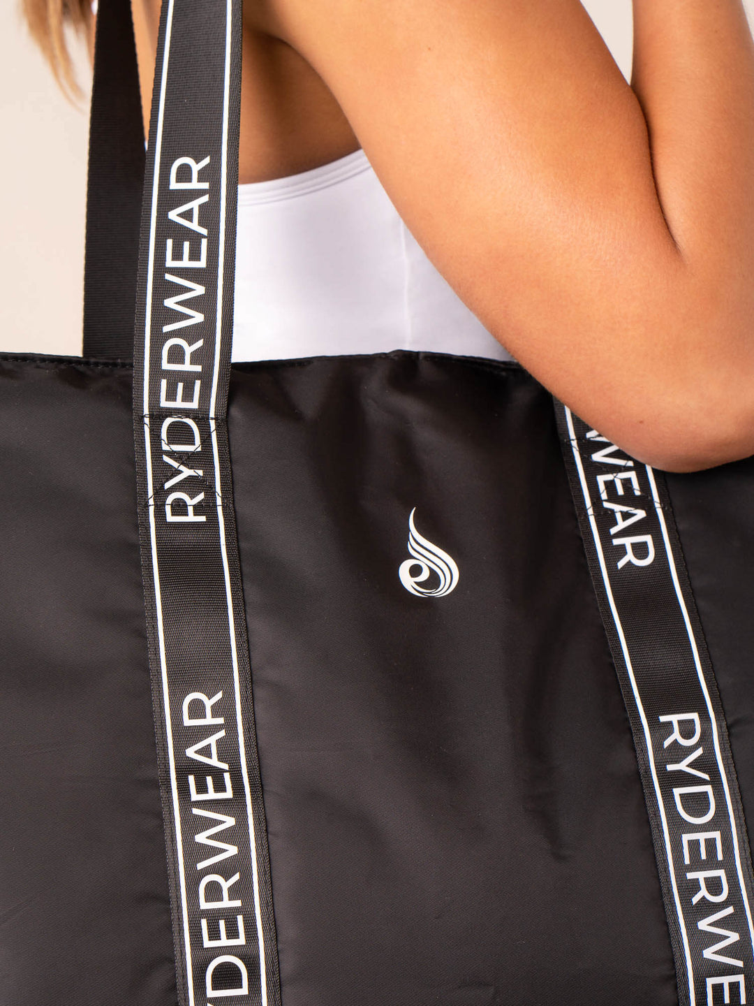 On The Go Tote Bag - Black Accessories Ryderwear 
