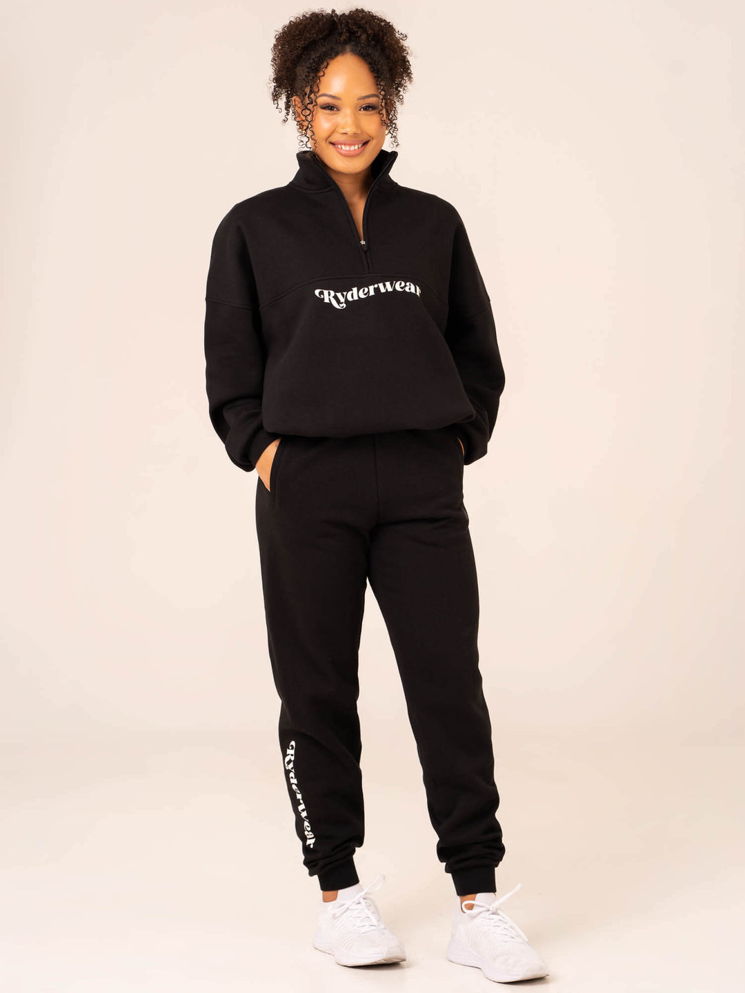 Reserve Half Zip Jumper - Black Clothing Ryderwear 