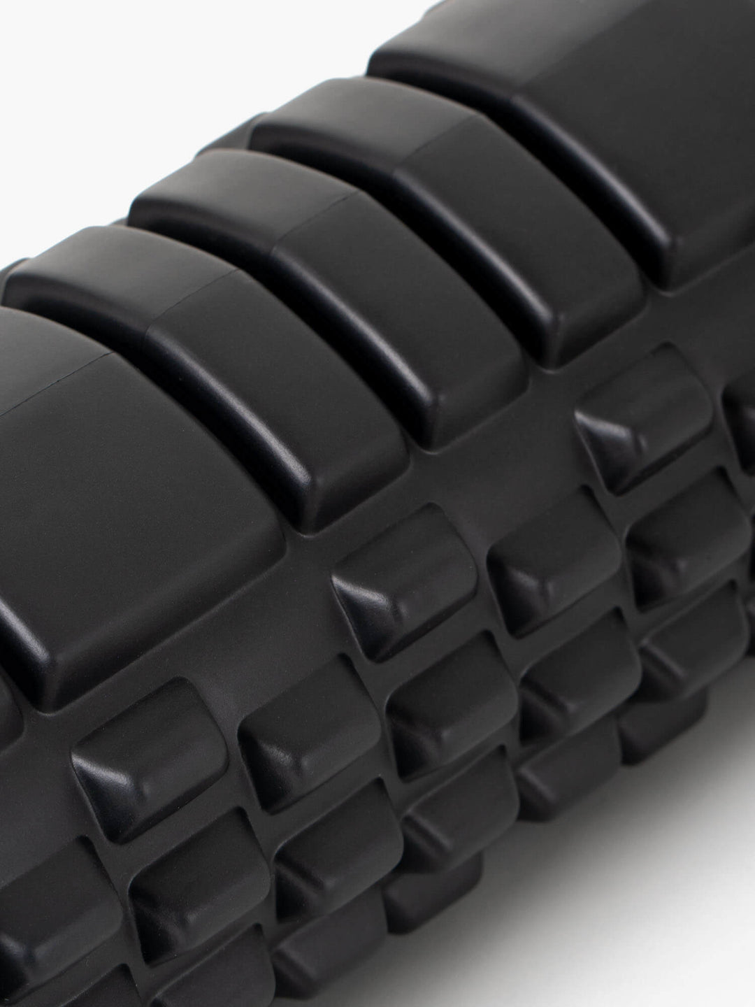 Fithut Tread Foam Roller Black — get for an attractive price ⋙ Rideoo