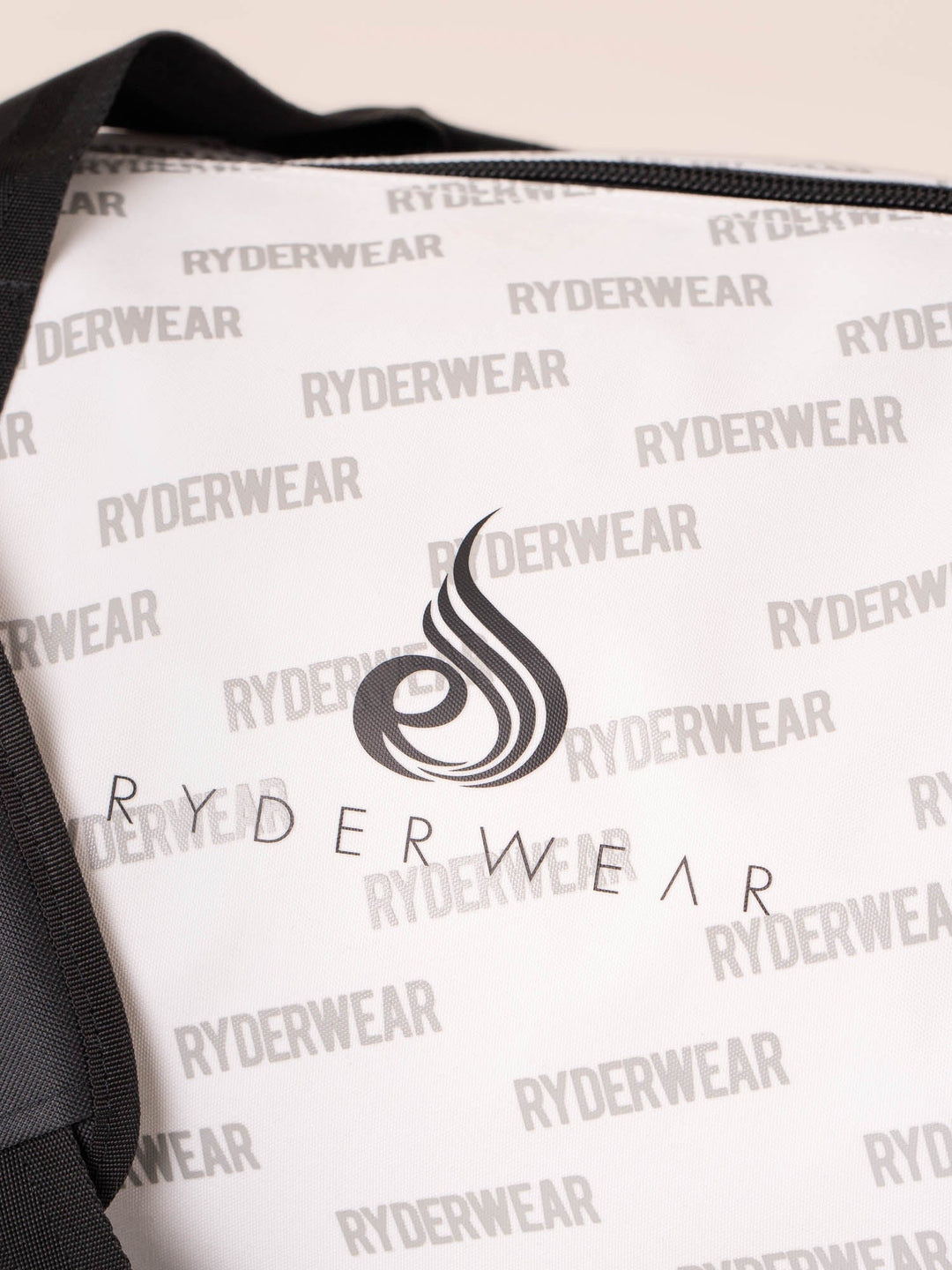Signature Duffle Bag - White Accessories Ryderwear 