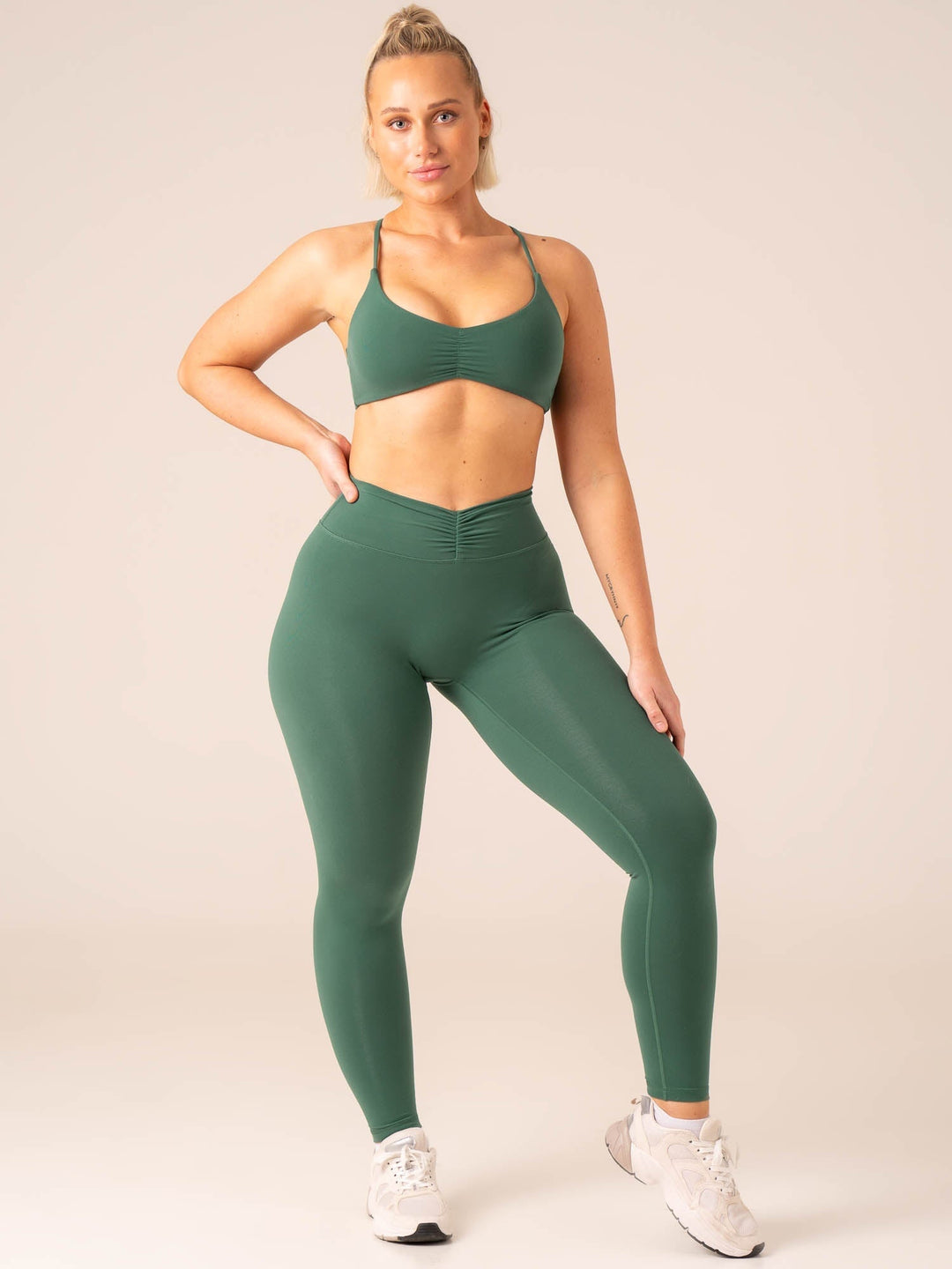 Tempo Sports Bra - College Green Clothing Ryderwear 