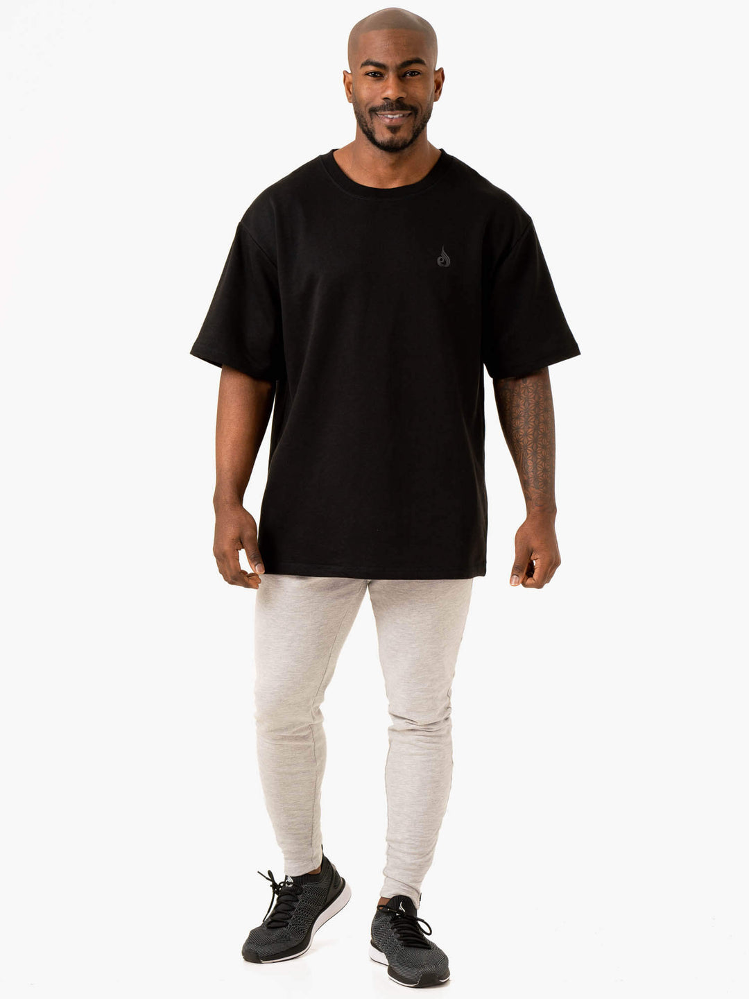 Throwback Oversized Fleece T-Shirt - Black Clothing Ryderwear 