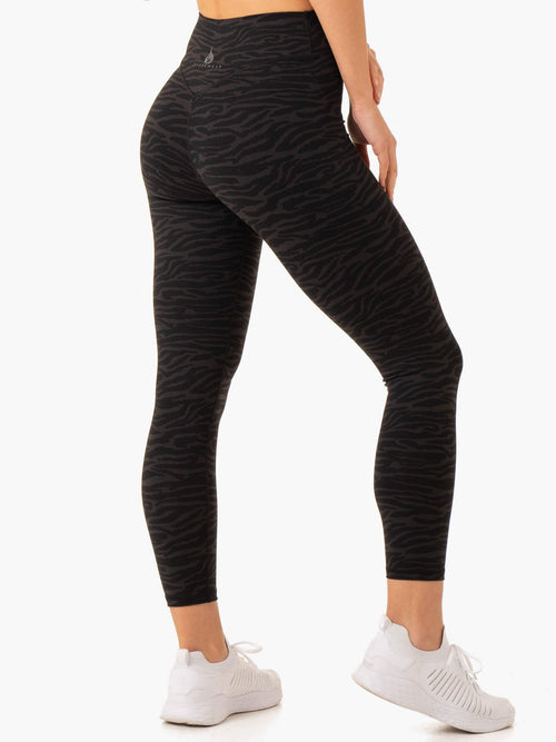 Nike Sportswear Essential Women's High-Waisted Leggings XS (Black/White)